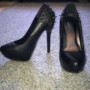 Platform heels
